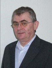 Vorstandsvorsitzender ist Herr Dipl.-Ing. Ullrich Kolbe